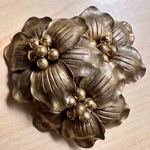 Antiqued Brass Dress Clip - Flower Cluster